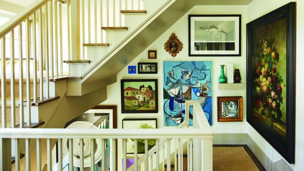 Top Ways to Decorate Your Staircase