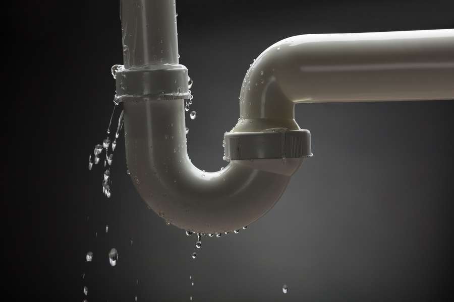 Signs of Water Leaks In Your House That An Expert Can Detect