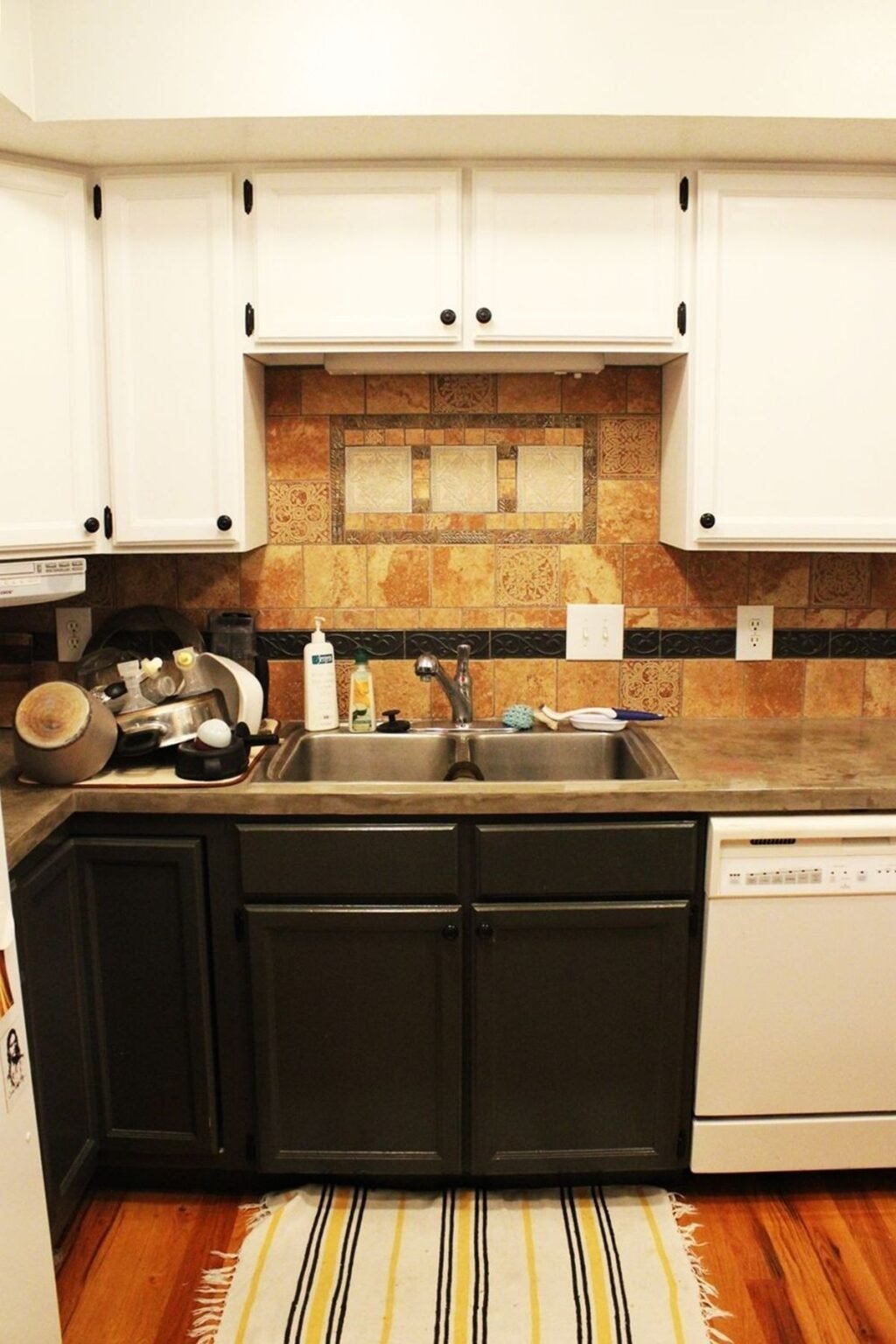 They Replaced the Brown Tuscan Backsplash With White Subway Tile and ...